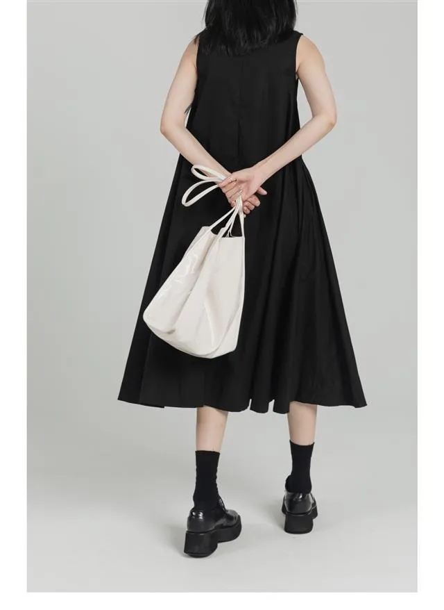 Ahn Shoulder Bag