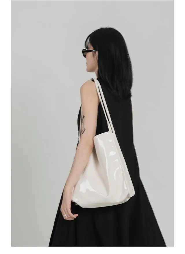 Ahn Shoulder Bag