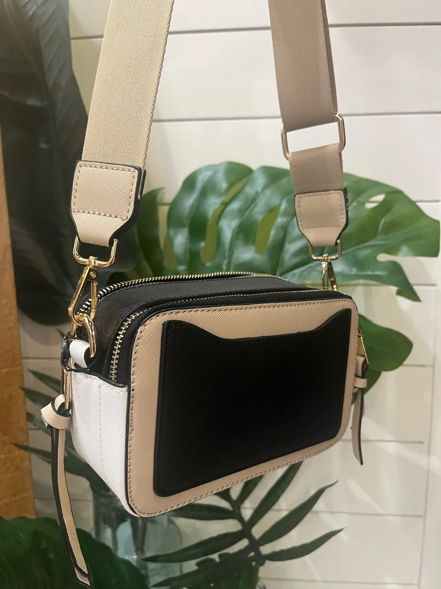 BC Snapshot Bag