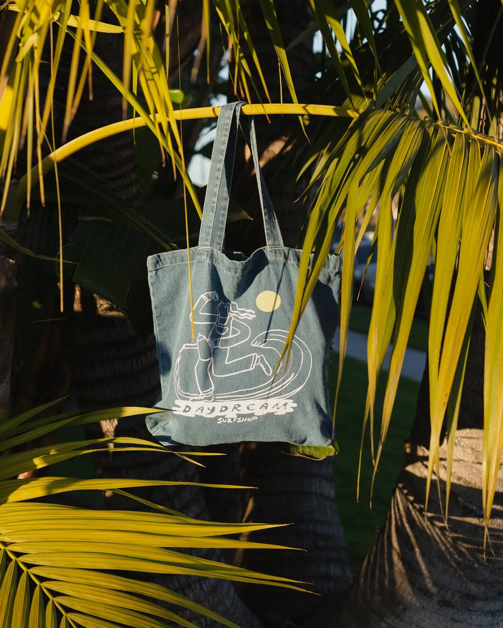 Daydream Sip and Slide Tote