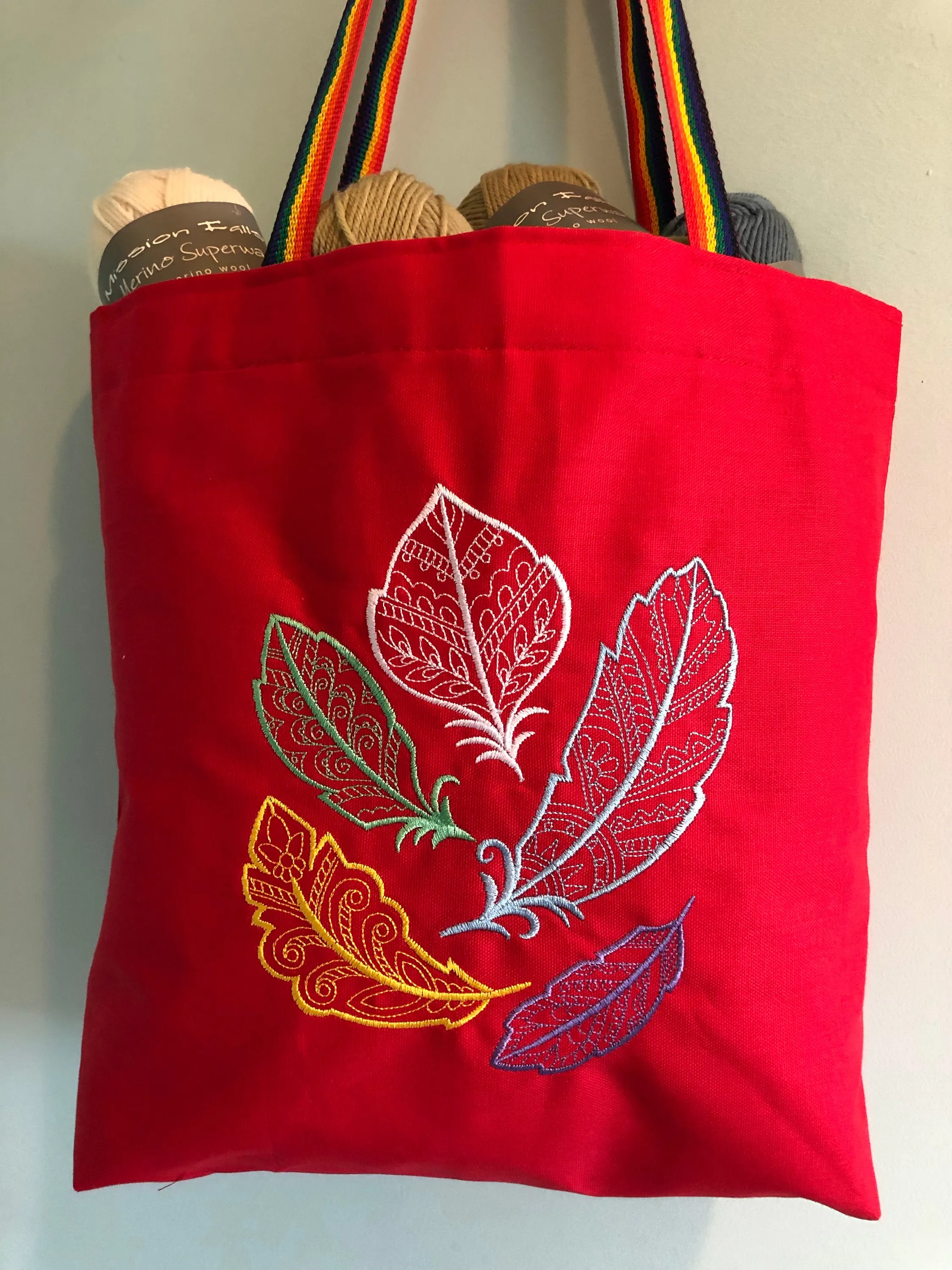 Feathers Embroidered Tote Bag | stitchywoman.net