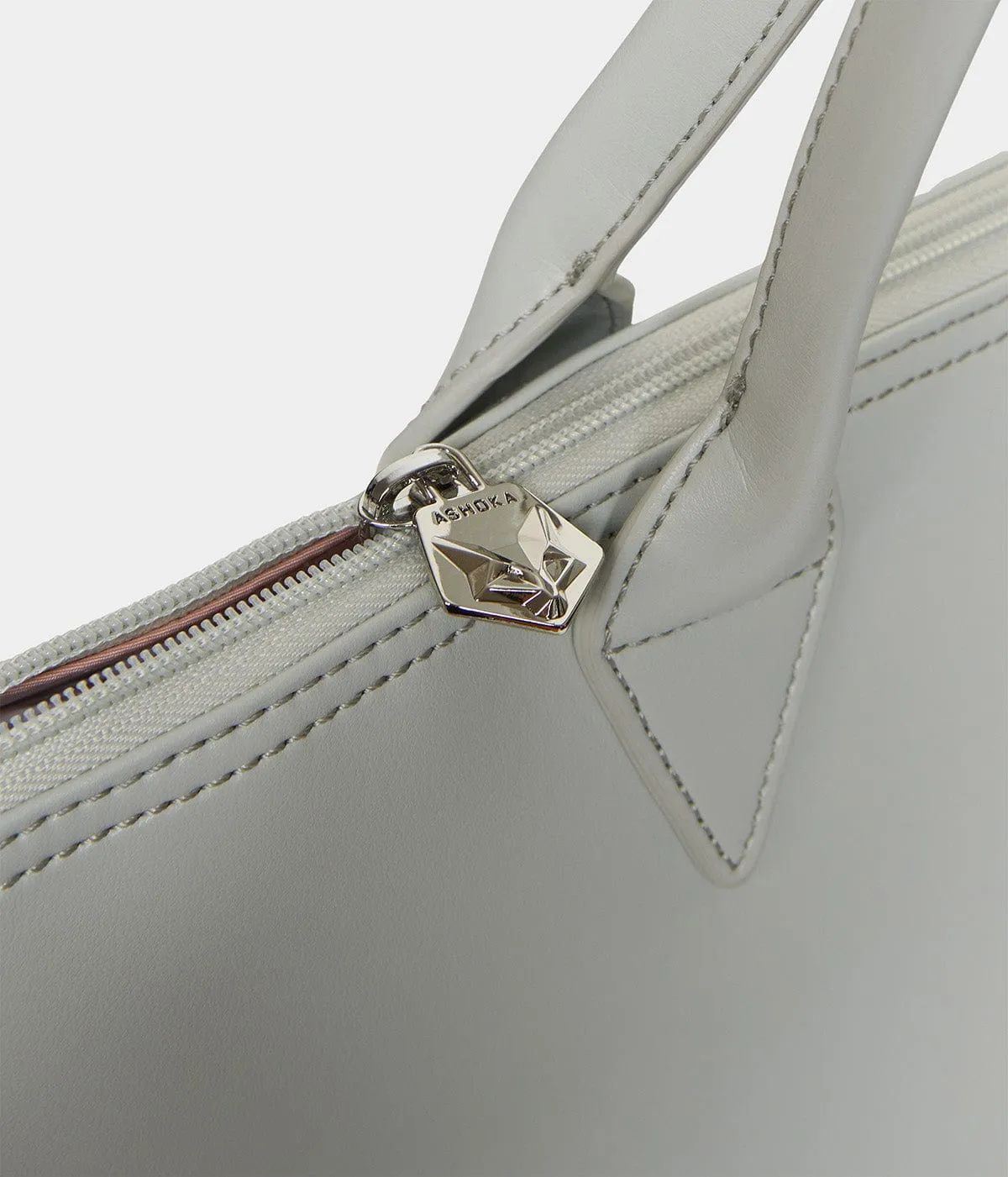 Jolly Apple Skin Vegan Leather Tote | Pearl Grey