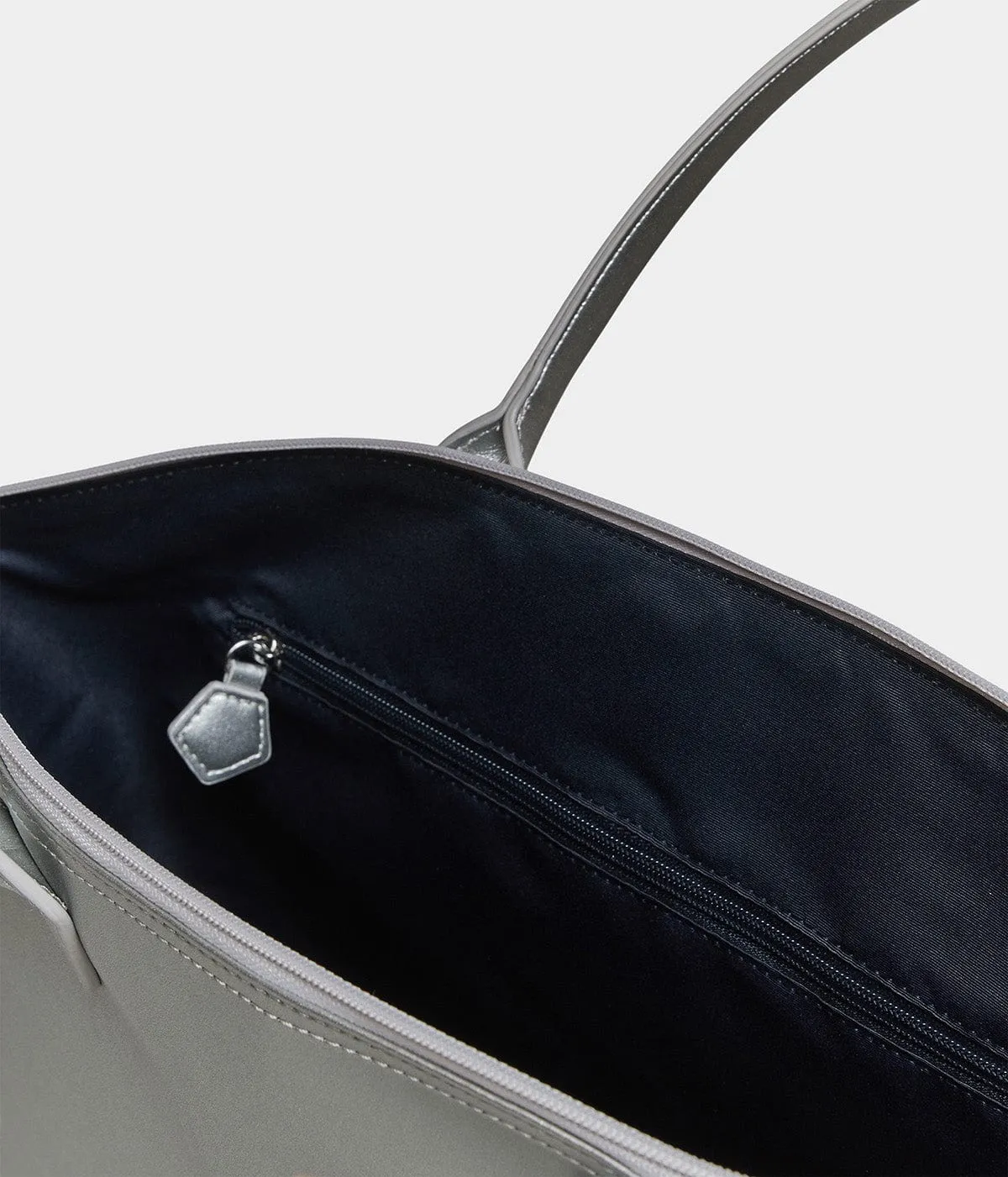 Jolly Apple Skin Vegan Leather Tote | Silver