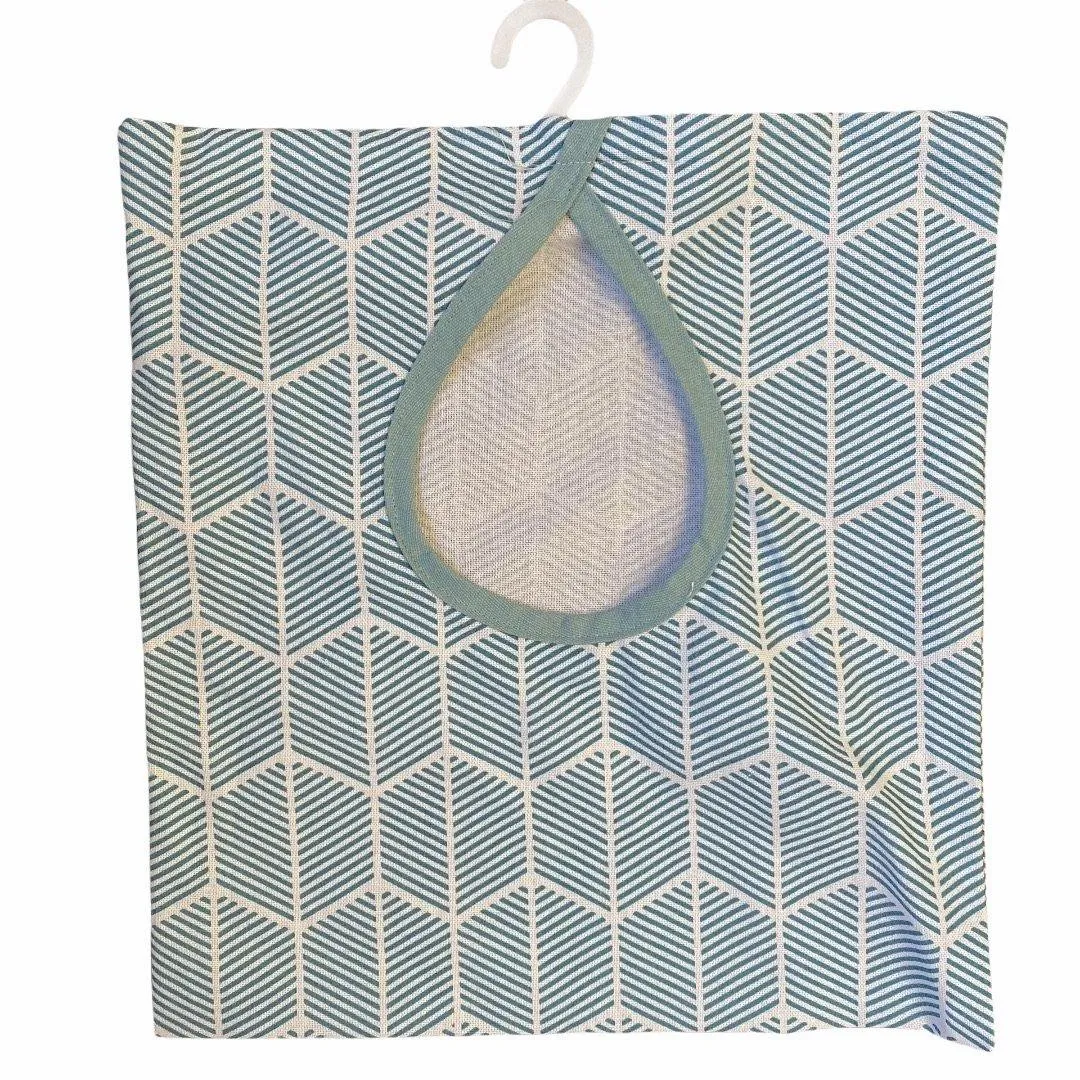 Loomcraft Assorted Peg Bag