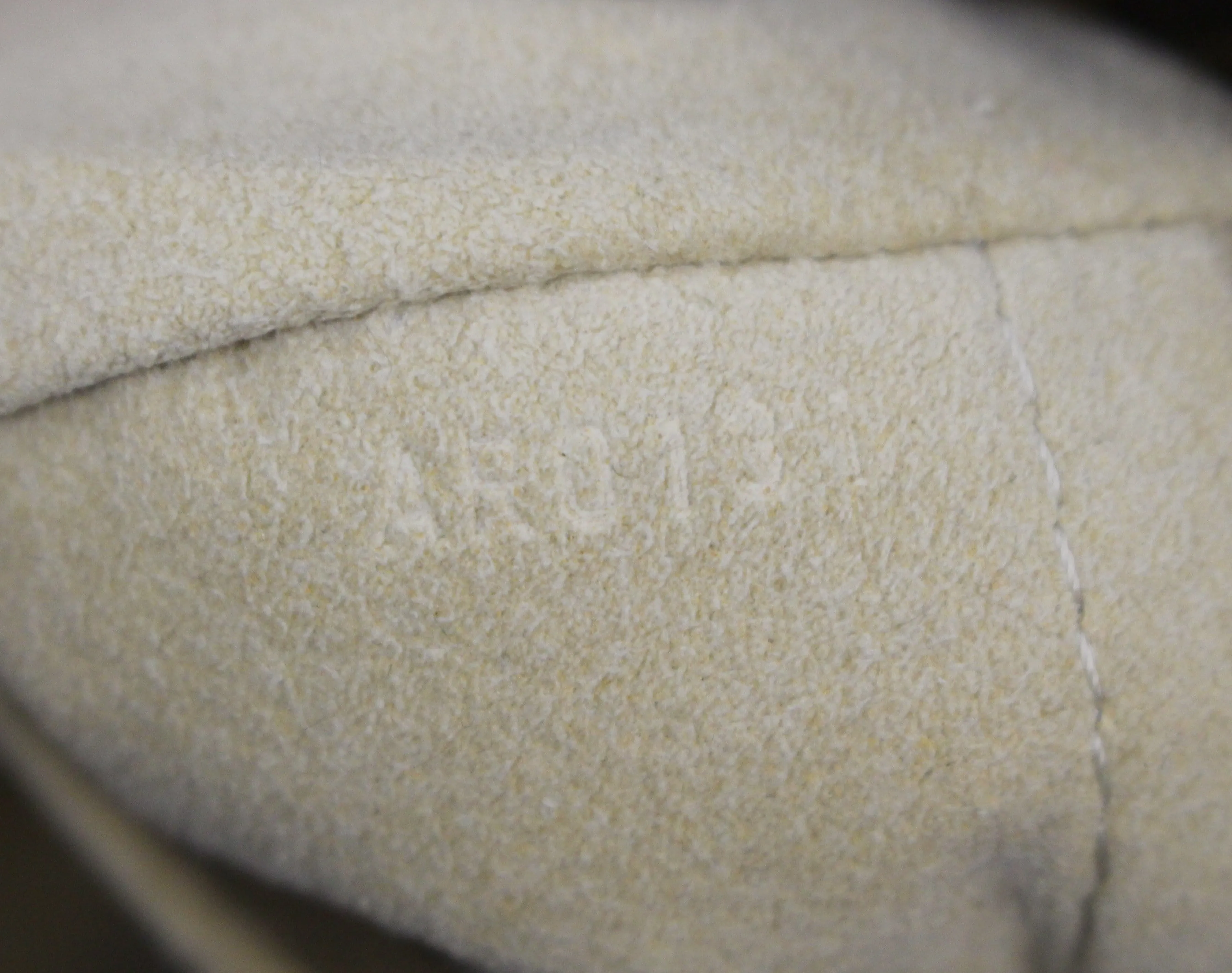 LOUIS VUITTON Artsy GM Monogram Canvas Hobo Shoulder Bag