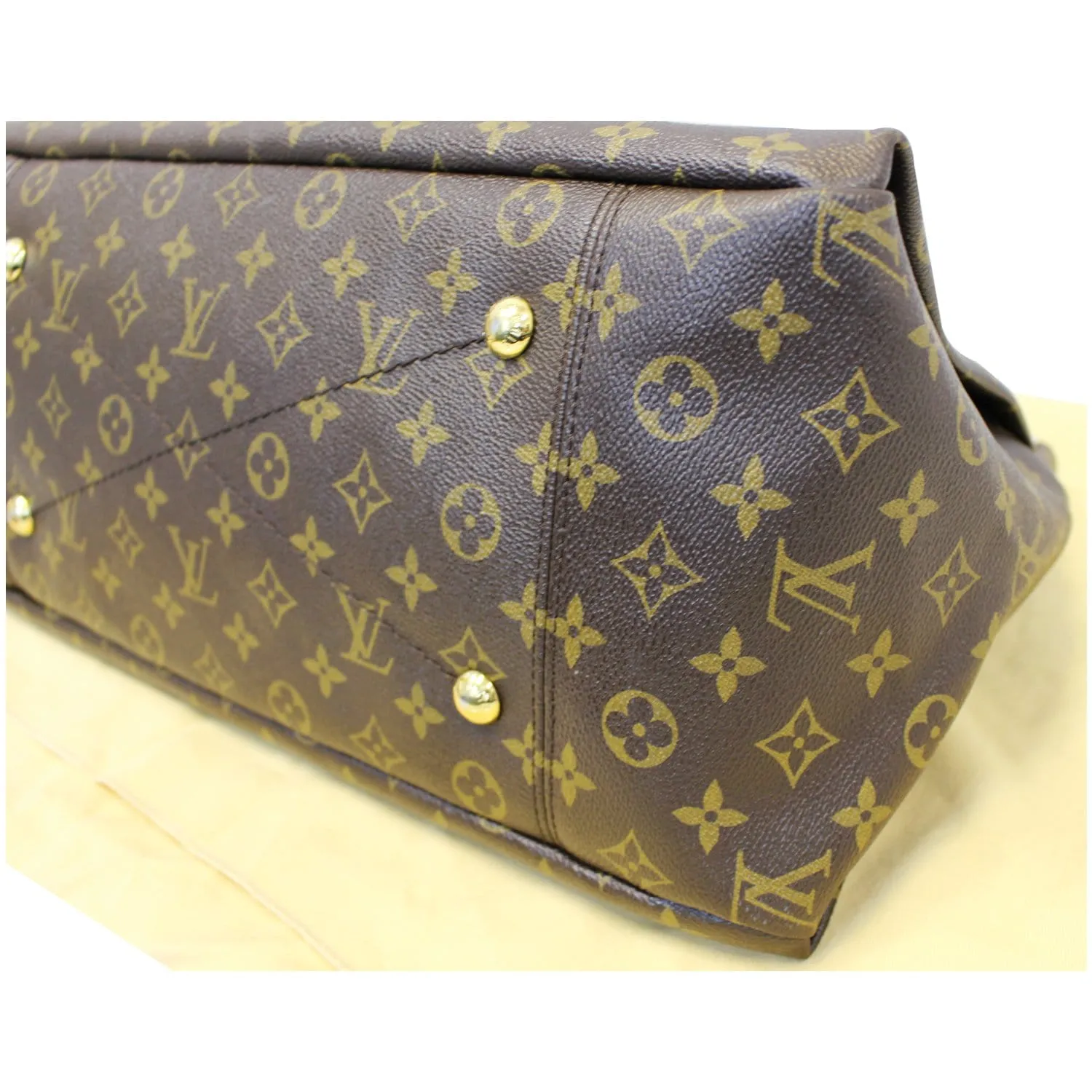 LOUIS VUITTON Artsy MM Monogram Canvas Hobo Shoulder Bag