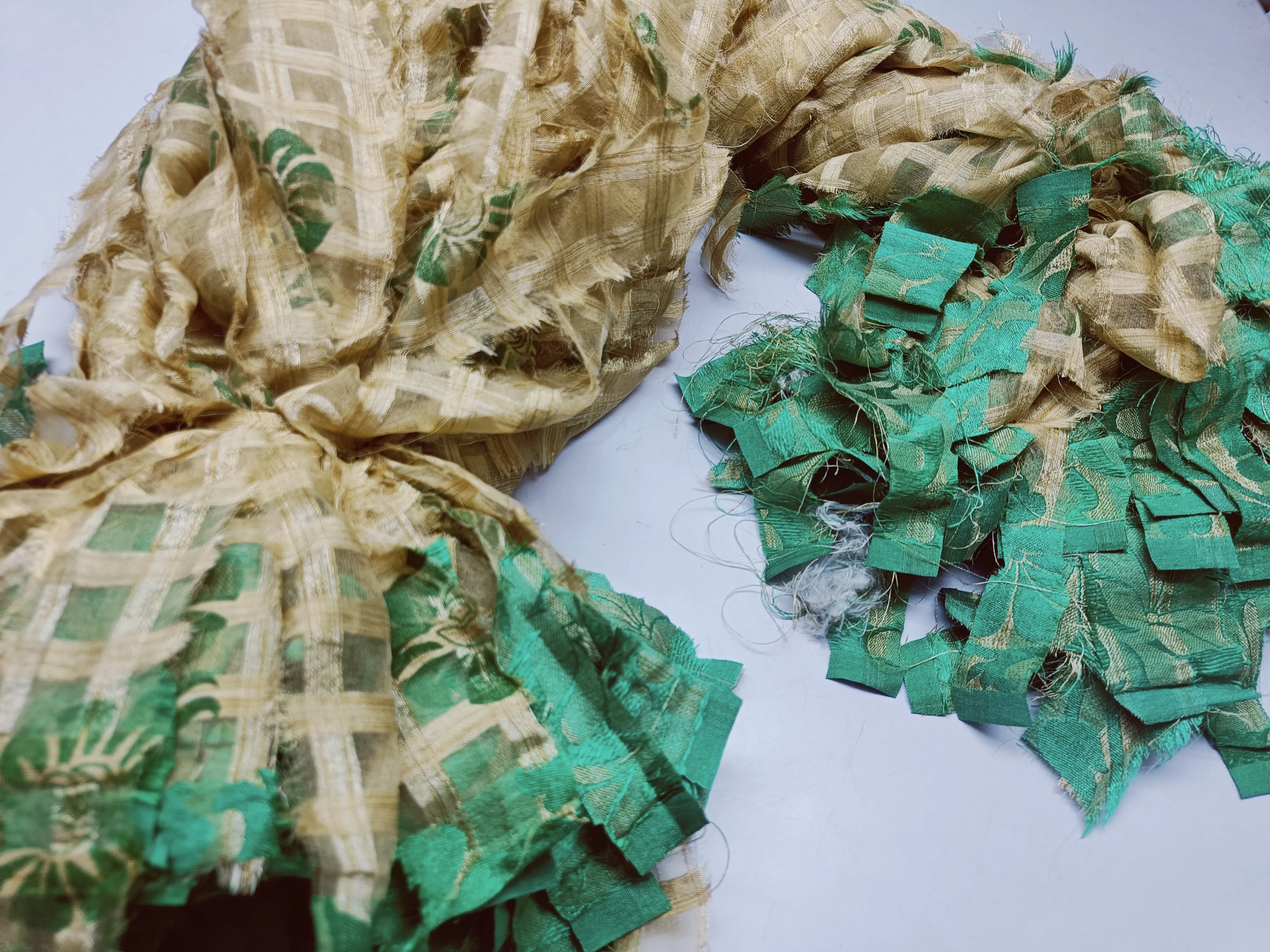 Reclaimed Indian Sari Stripe - Corn Leaf | Recycled Sari Ribbon