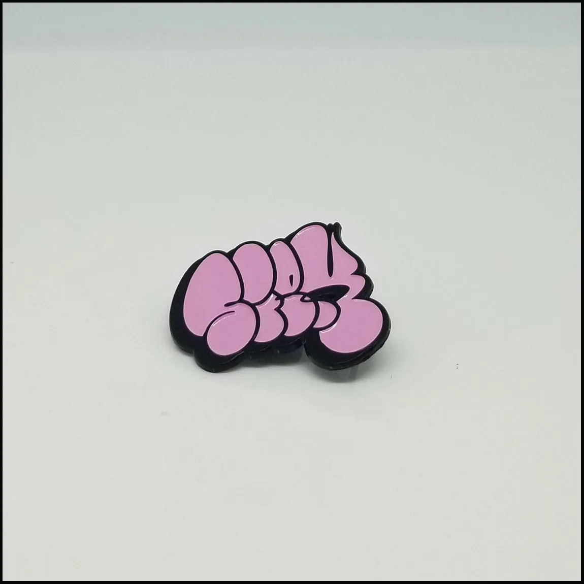 Siek Throwie - Enamel Pin