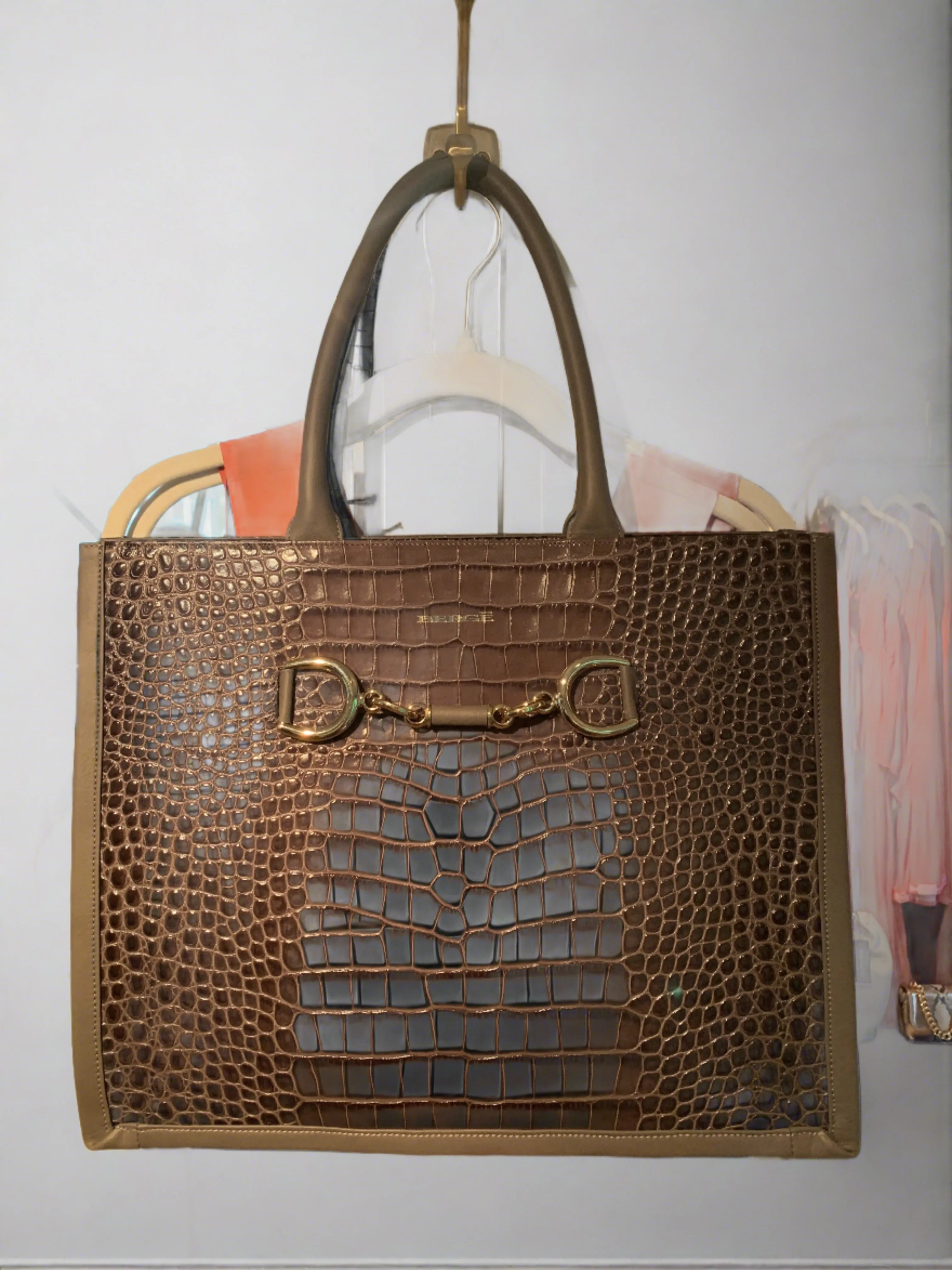 Terra Leather Tote