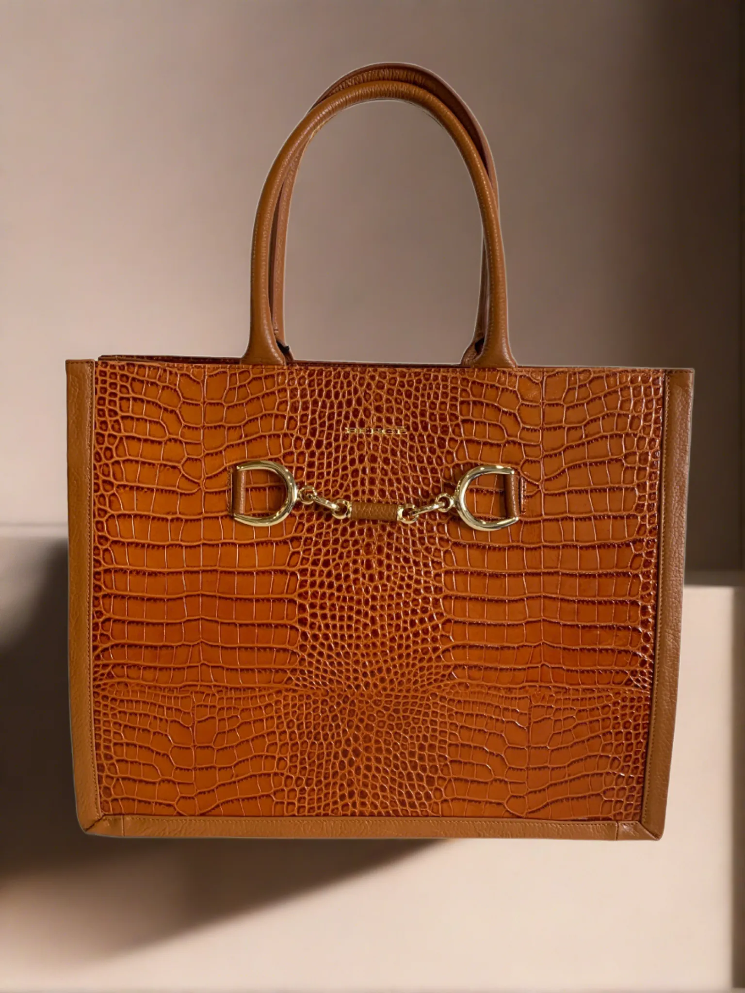 Terra Leather Tote