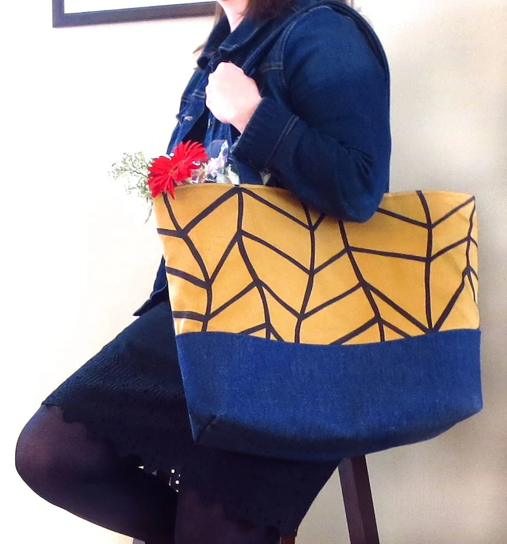 the cassandra tote