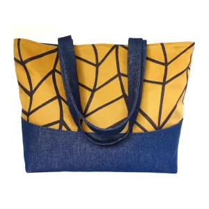 the cassandra tote