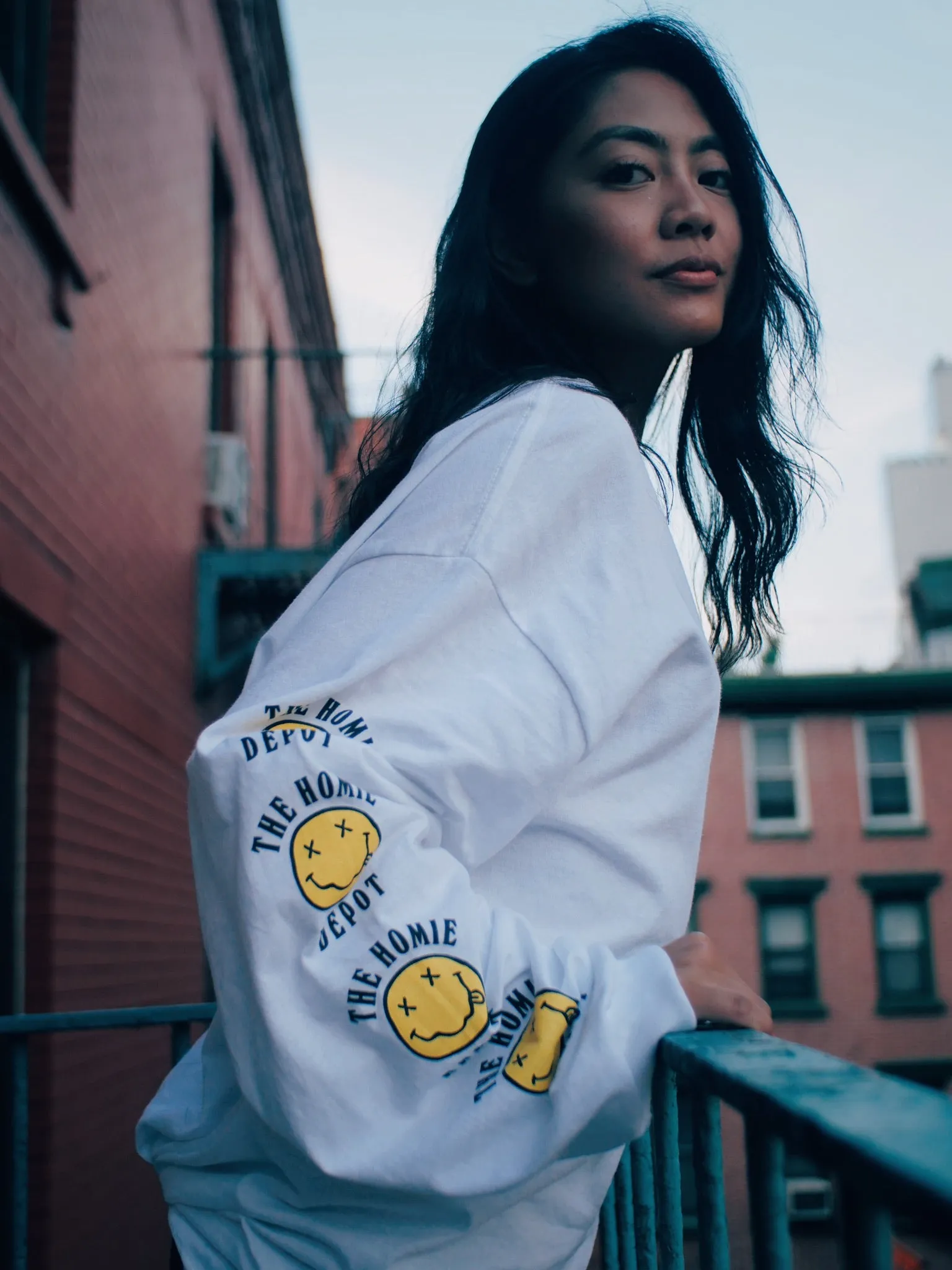 THE HOMIE DEPOT - GRUNGE MARKET - WHITE LONG SLEEVE